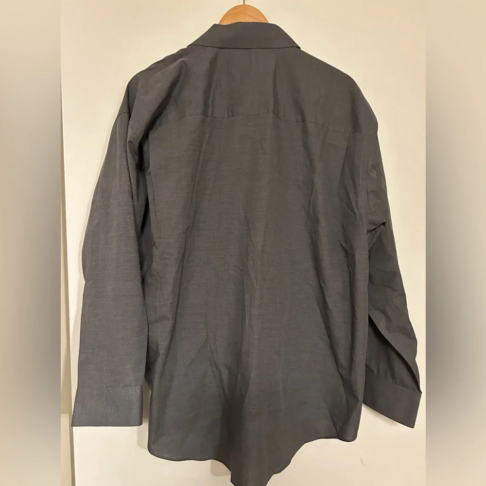 Yves Saint Laurent Men’s Grey Button Down Shirt - Size 17 (XL) - Picture 3 of 7